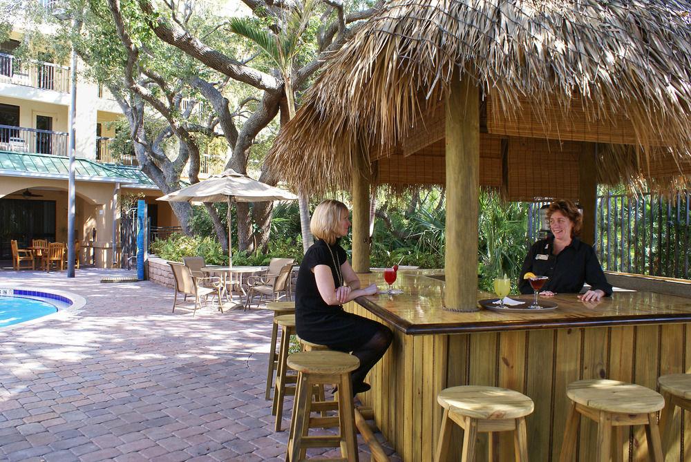 Courtyard By Marriott Cocoa Beach Cape Canaveral Exterior photo