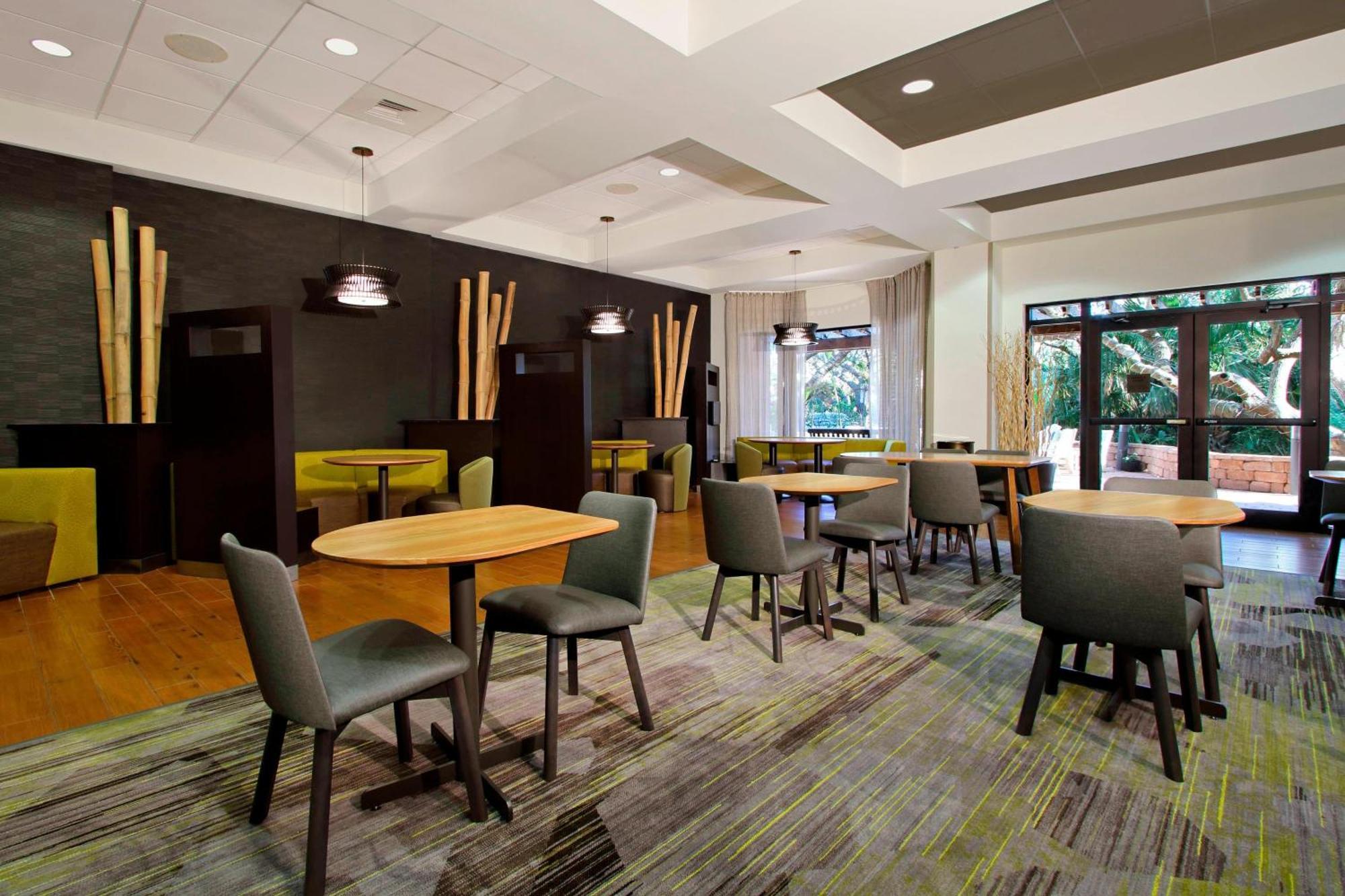 Courtyard By Marriott Cocoa Beach Cape Canaveral Exterior photo