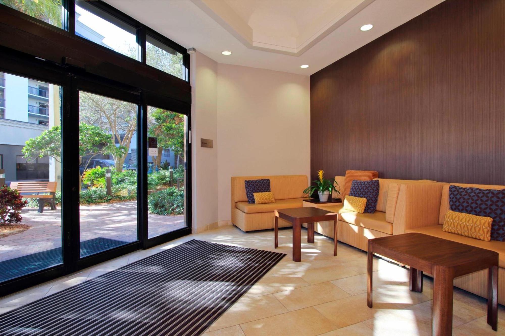 Courtyard By Marriott Cocoa Beach Cape Canaveral Exterior photo