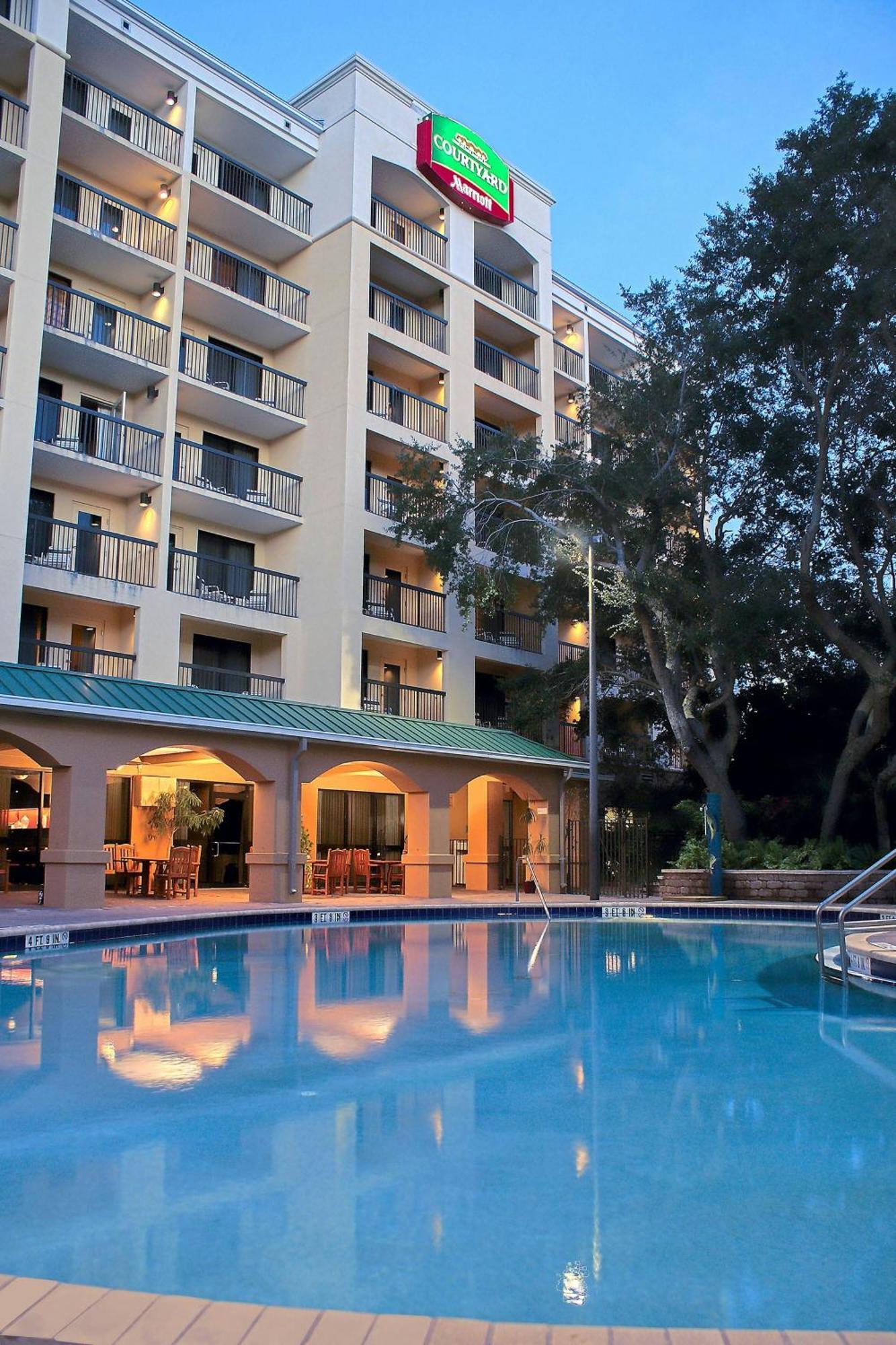 Courtyard By Marriott Cocoa Beach Cape Canaveral Exterior photo